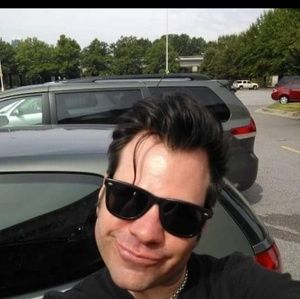 Meet your Posher, Kevin